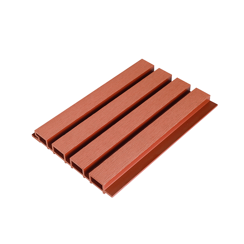 Dřevoplastový kompozitní venkovní stěnový panel WPC